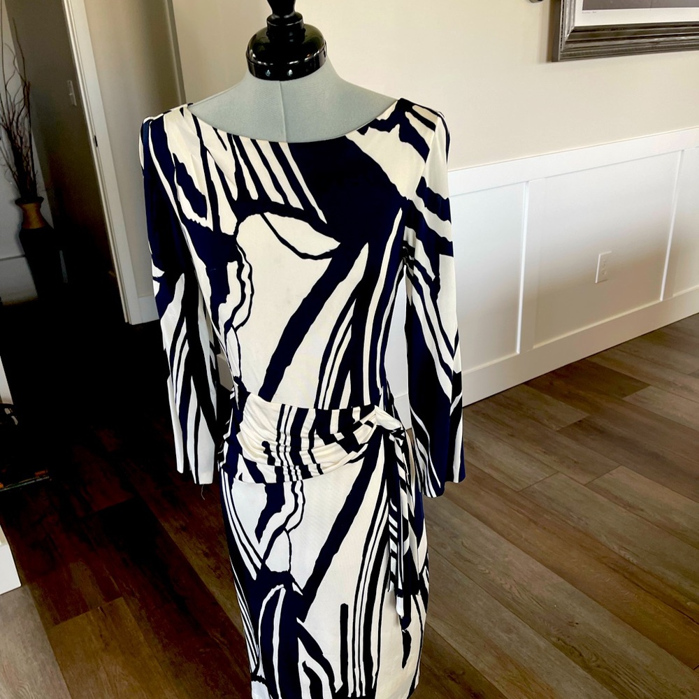 Caché Ivory Navy Dress